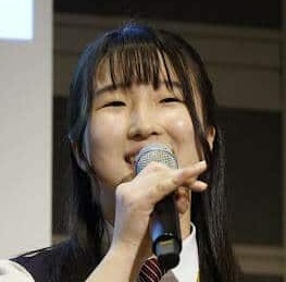 横川 幸奈